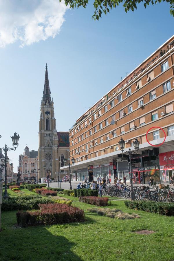 Old Town Square Apartment Novi Sad Dış mekan fotoğraf